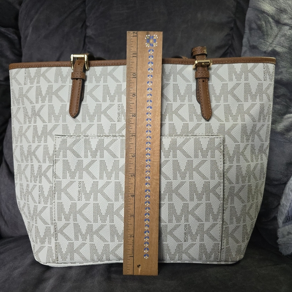 Michael Kors White and Brown Tote Bag - Picture 6 of 16